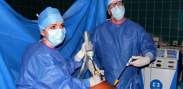 Chirurgická klinika Pardubické nemocnice spustila novou specializovanou poradnu pro nemocné s nádory 
